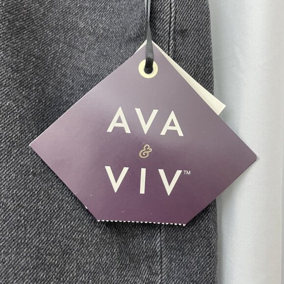 Ava & Viv Women's Plus Size 24 Black Denim 6" High Rise Shorts NWT - Picture 5 of 13